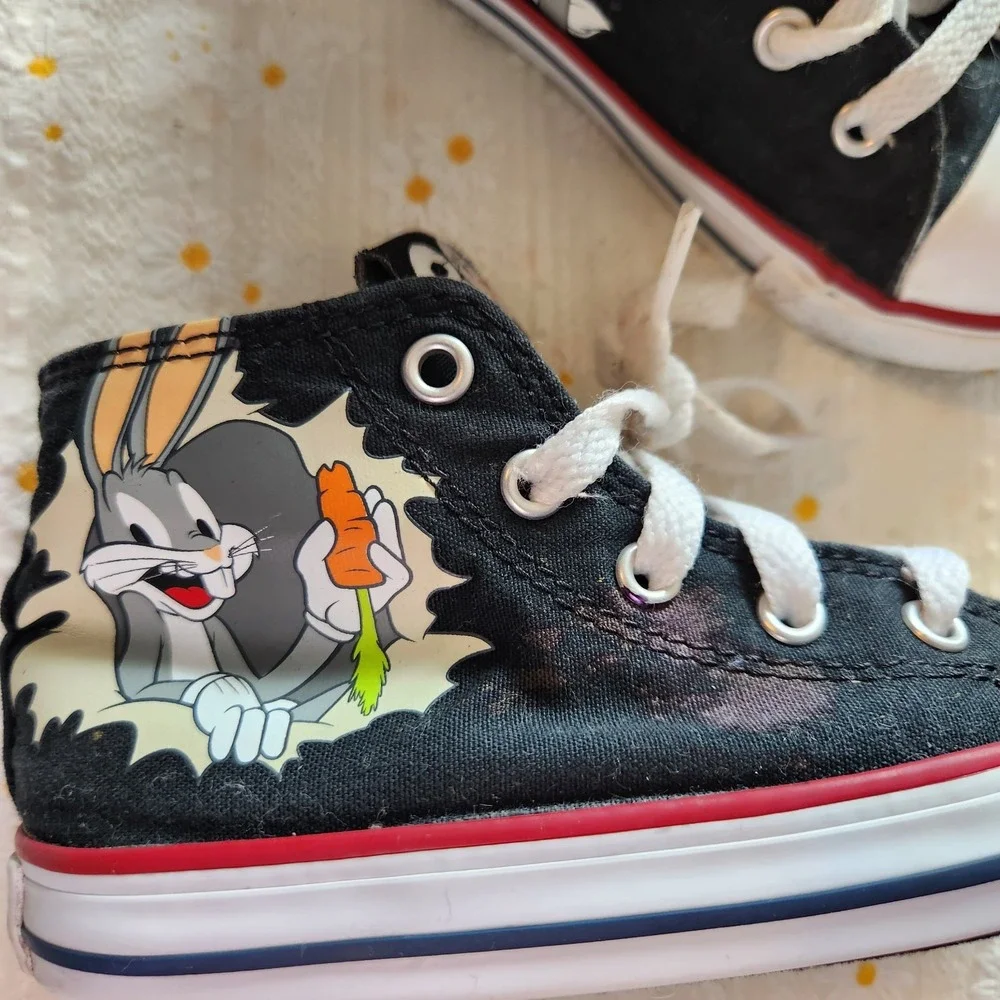 Converse x Bugs Bunny Looney Tunes 100 years HI Top‎ Shoes 9c